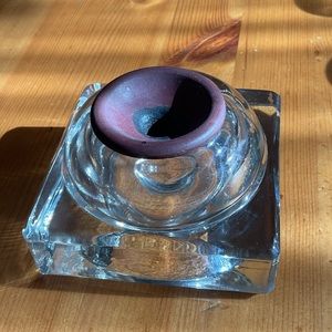 ANTIQUE GLASS INKWELL URANIUM GLOWY WITH BAKELITE INSERT